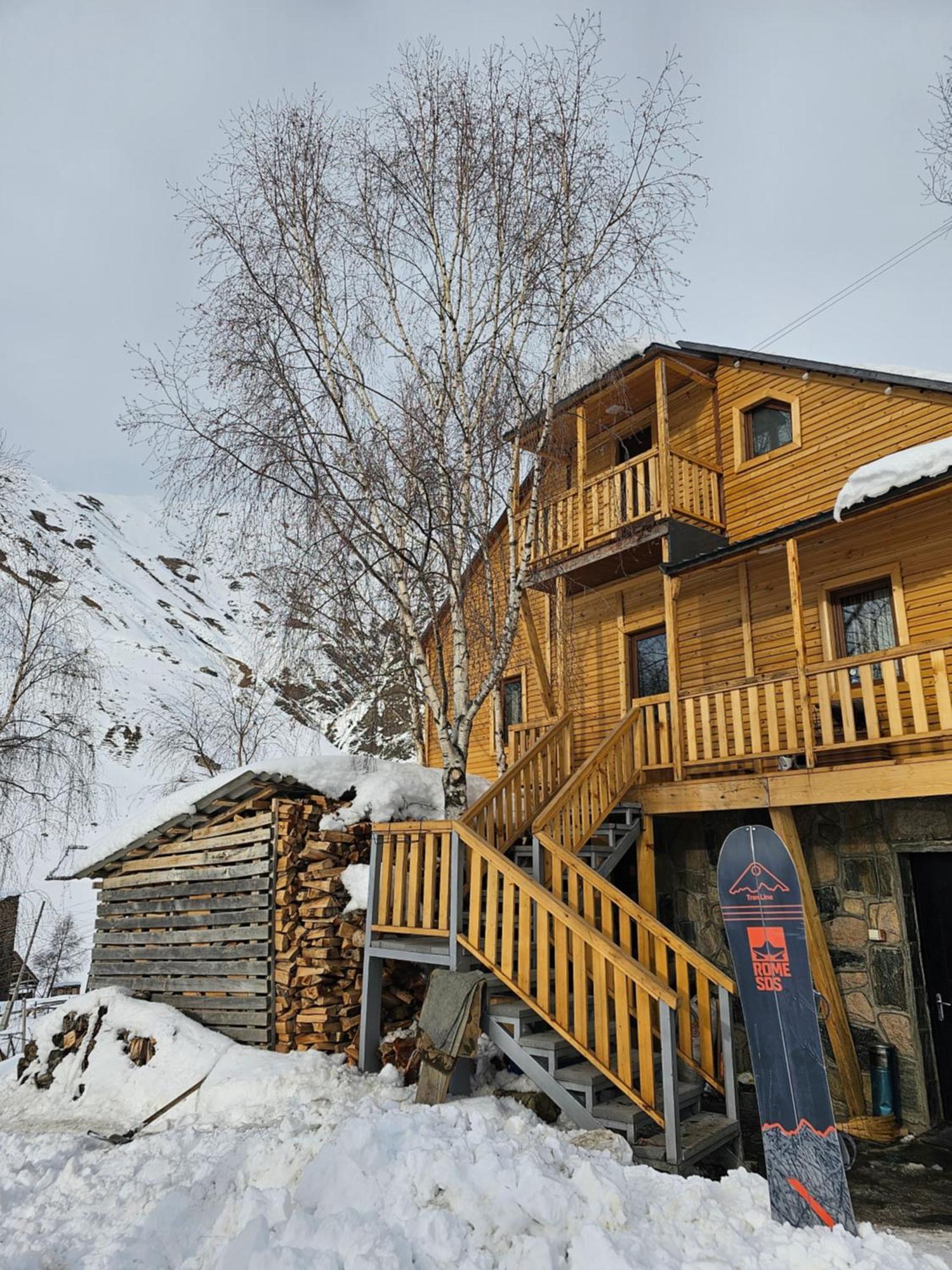 Guesthouse Ushguli Maspindzeli Exterior foto